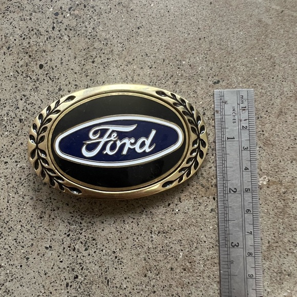 Ford Buckle in solid brass - Picture 4 of 4
